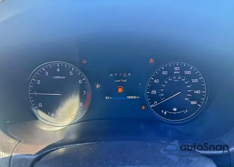 2016 Hyundai Genesis 3.8L z USA, uszkodzony, nr VIN KMHGN4JE3GU126885